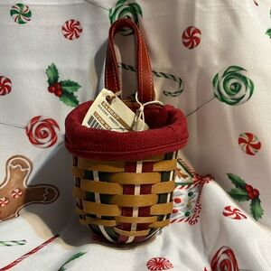 2009 Longaberger Holiday Sweets Small Door-hanger basket